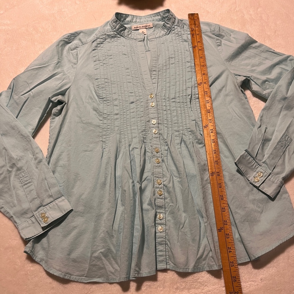 Banana Republic Madewell Light Blue Pintuck Button-Front Women's Blouse